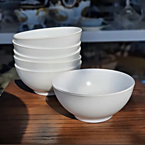ابگوشت خوری سفیده ساده